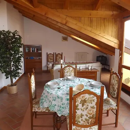 Bellano Apartment 公寓 *