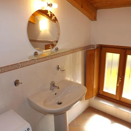 Bellano Apartment 贝拉诺