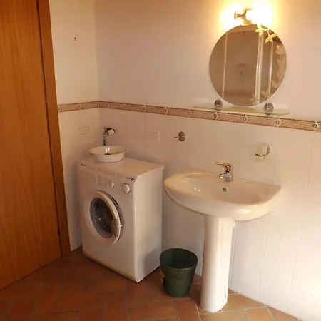 公寓 Bellano Apartment 贝拉诺